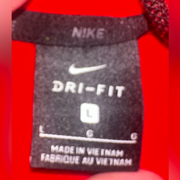 Nike Dri Fit red hoodie size large 100% polyester - Picture 4 of 5